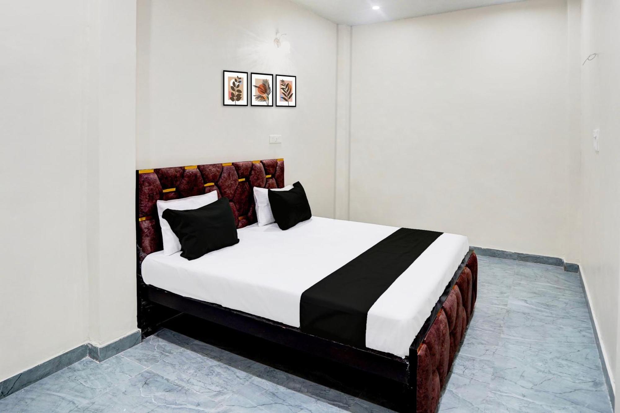 Hotel O Laxmi Guest House Varanasi Ngoại thất bức ảnh