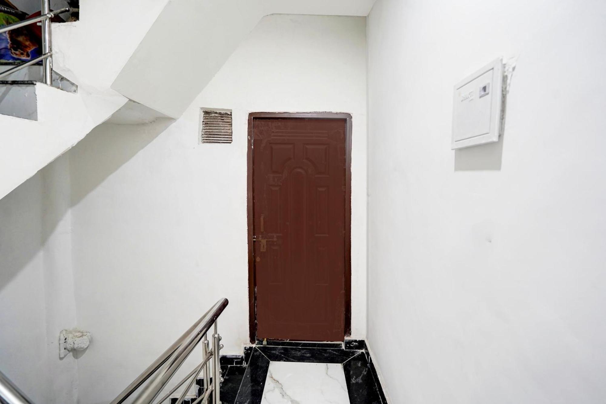 Hotel O Laxmi Guest House Varanasi Ngoại thất bức ảnh