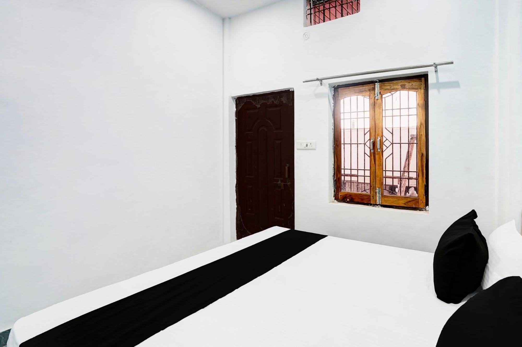 Hotel O Laxmi Guest House Varanasi Ngoại thất bức ảnh
